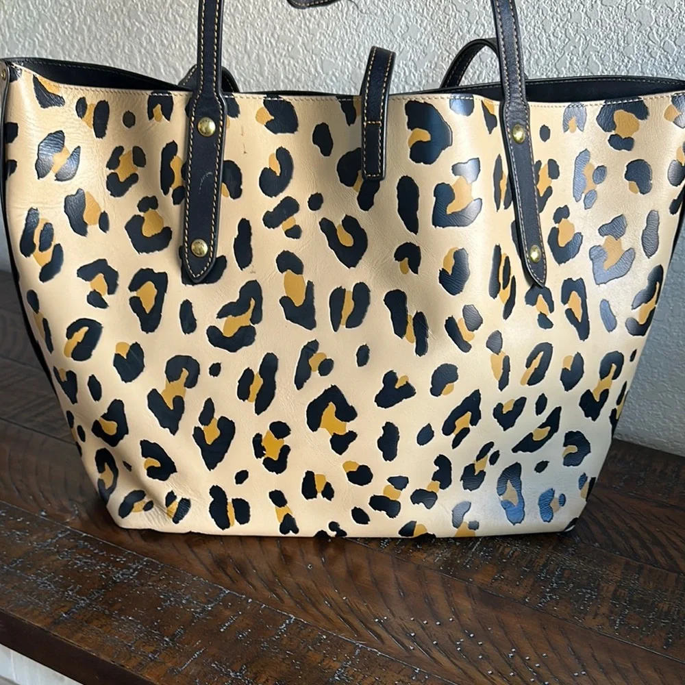 Coach Leopard Print Tote Bag - Picture 7 of 9